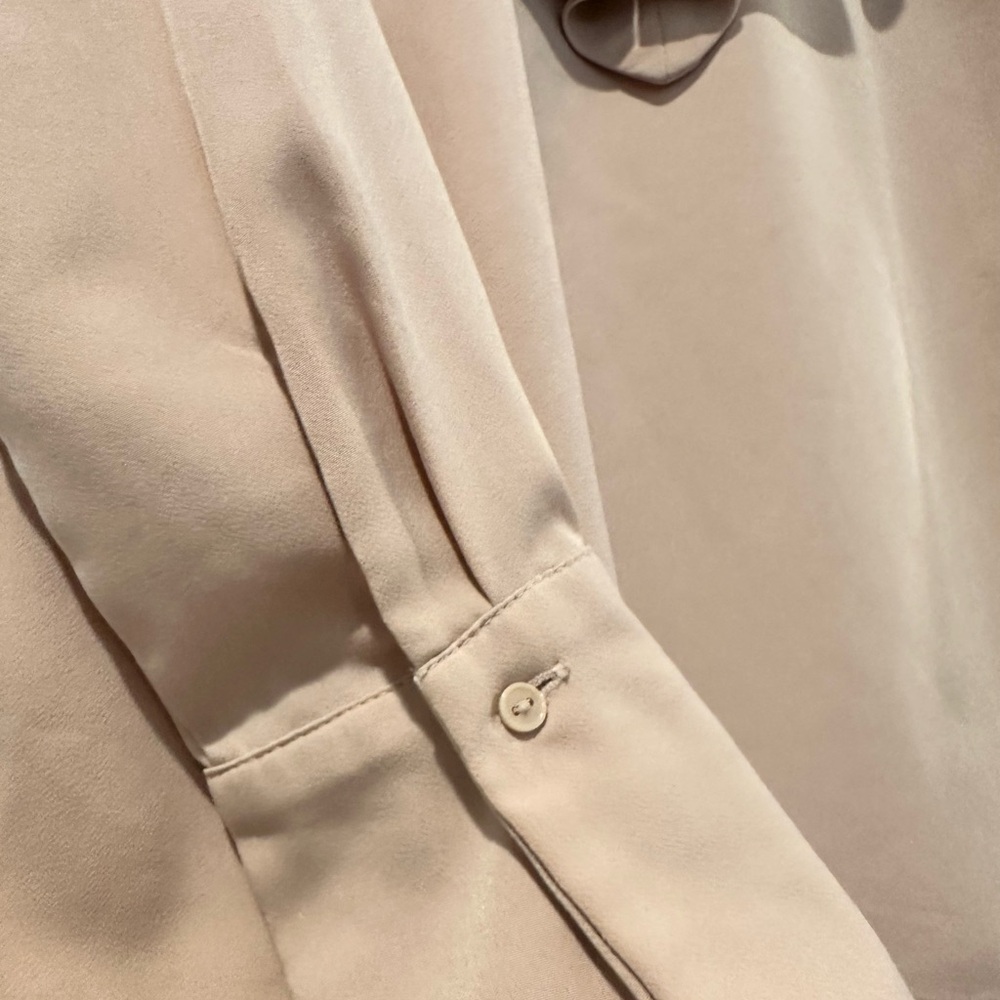 H&M Beige Ruffle Blouse - Picture 2 of 3